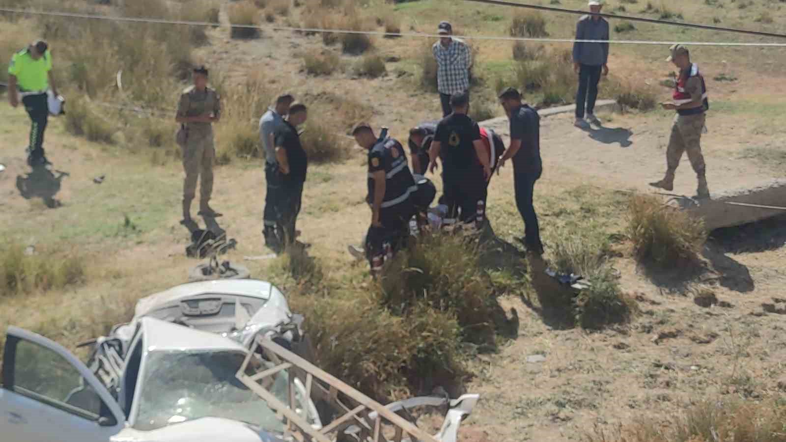 Van’da trafik kazası: 1 ölü, 3 yaralı