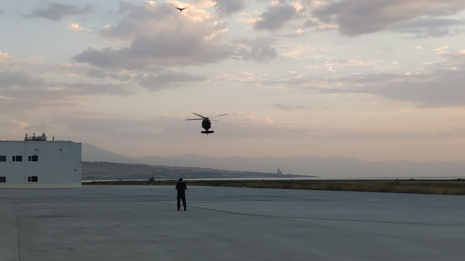 Van’da hamile kadın Skorsky helikopterle hastaneye ulaştırıldı