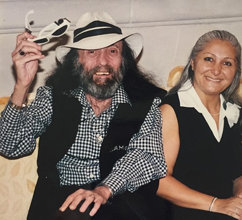 Cem Karaca'nın eşi İlkim Karaca, çekimlerine başlanan filmin durdurulması için mahkemeye başvurdu
