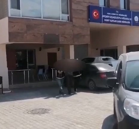 Van’da göçmen kaçakçılığı operasyonu: 3 tutuklama