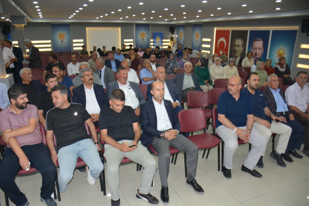 AK Parti Edremit için temayül yoklaması yaptı