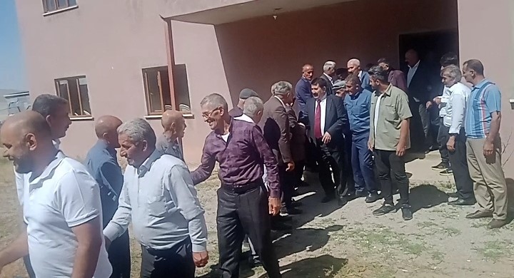 Mamxuran aşireti 70 yıl sonra Özalp ilçesinde bir araya geldi