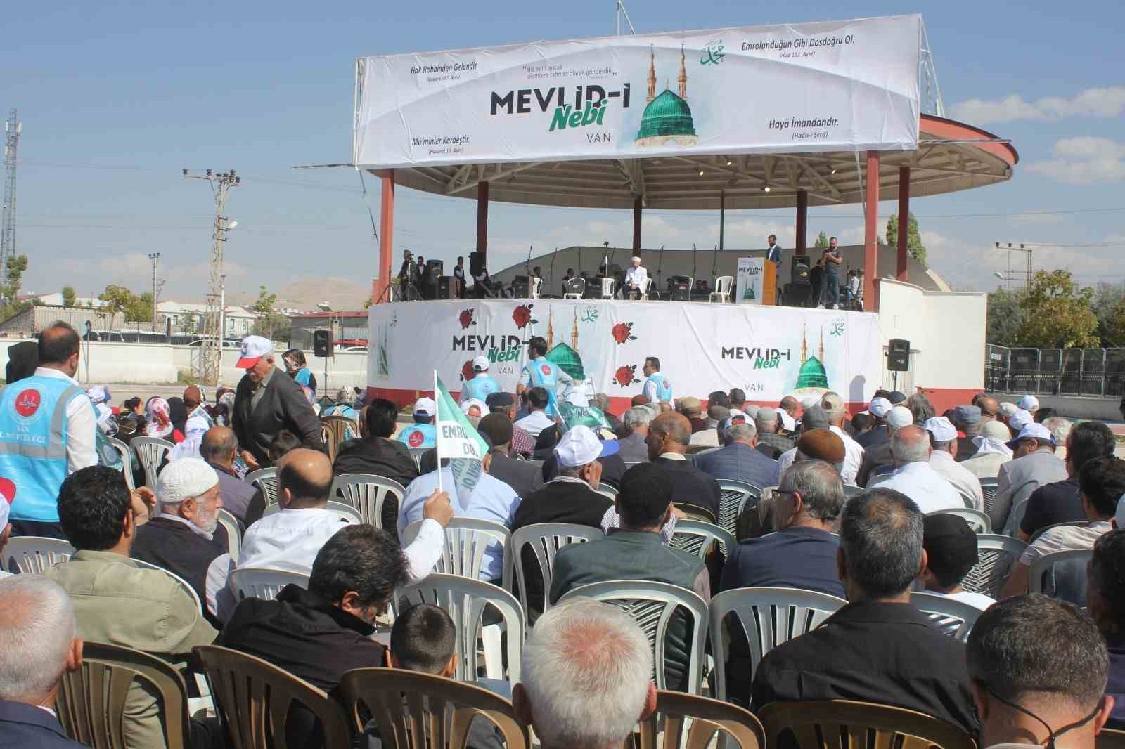 Van’da Mevlid-i Nebi programı düzenlendi