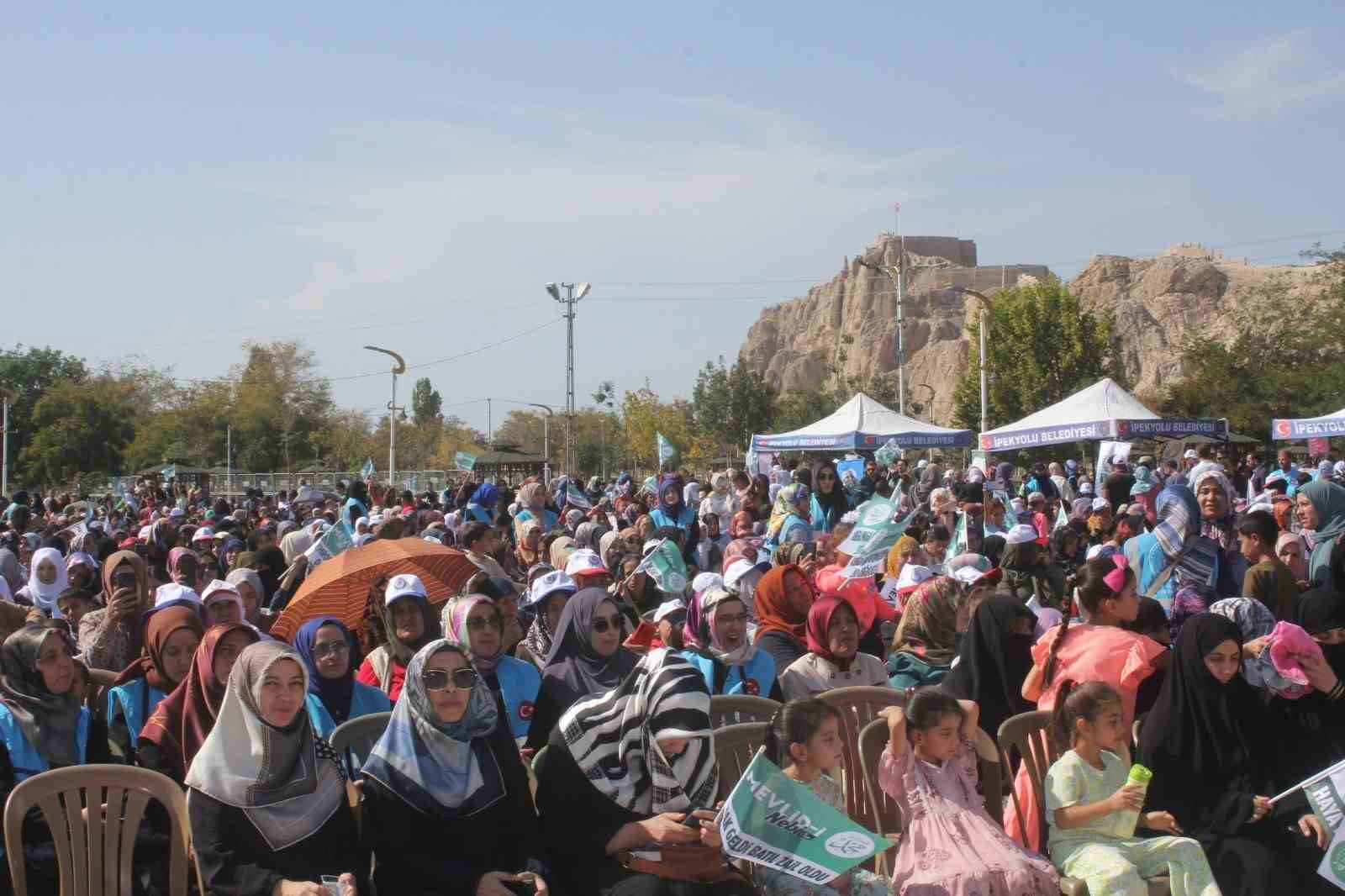 Van’da Mevlid-i Nebi programı düzenlendi