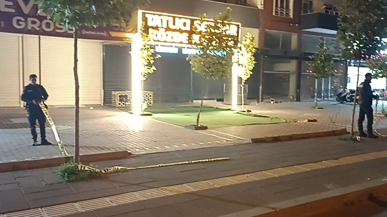 Gaziantep’te iki grup arasında yan bakma kavgası: 1’i ağır 2 yaralı