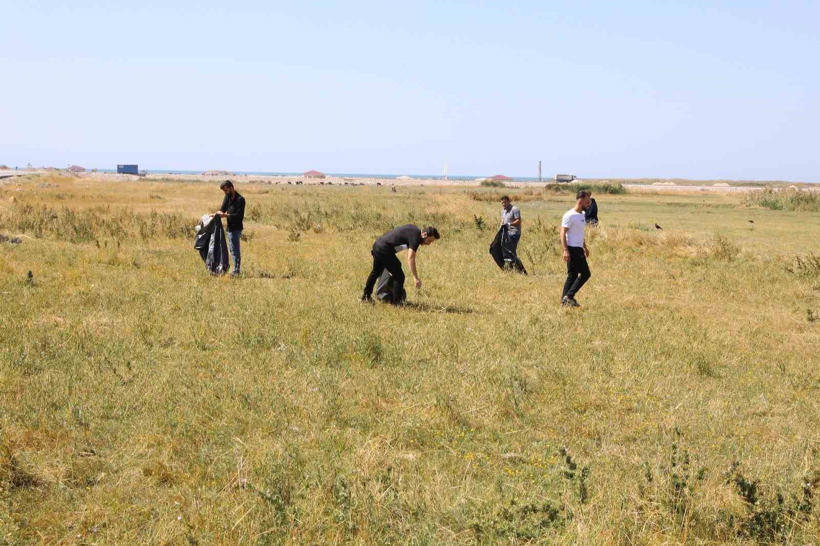 İpekyolu Belediyesi’nden çevre temizliği