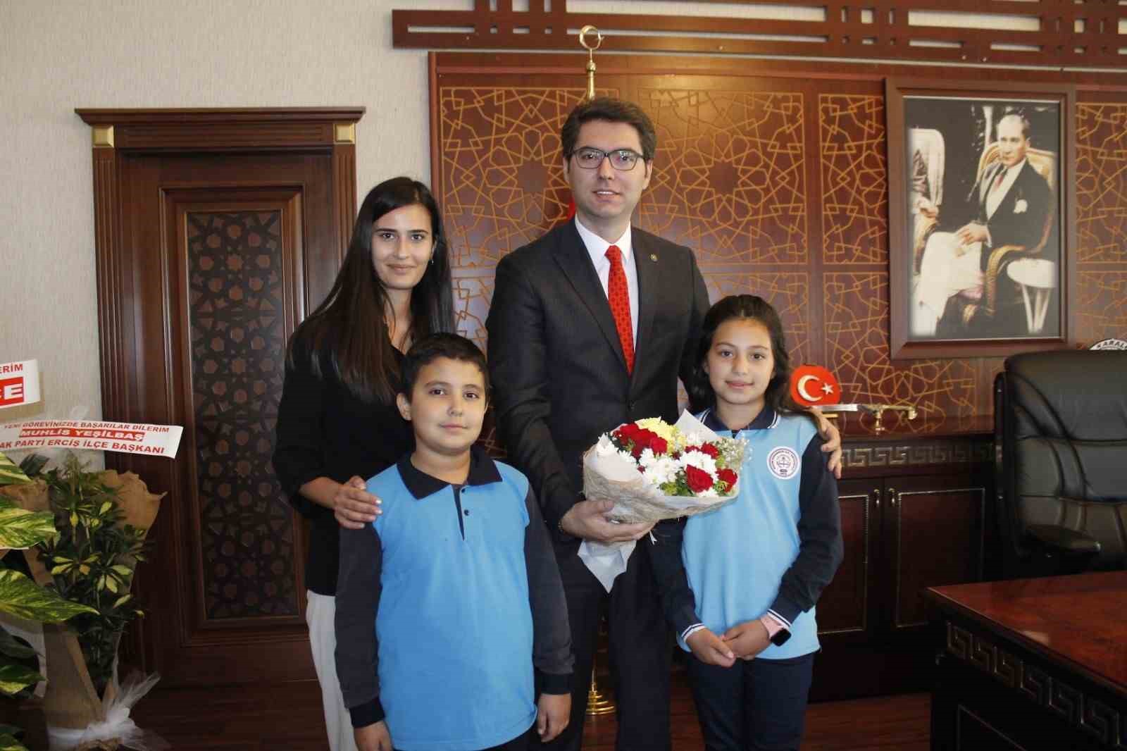 Erciş’te İlköğretim Haftası etkinliği