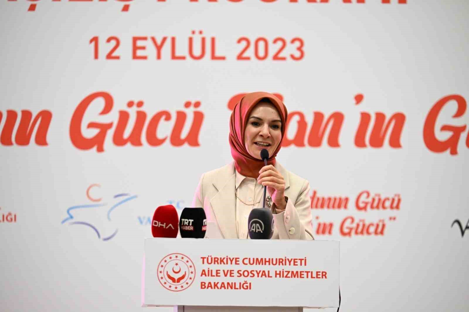 Bakan Göktaş: “Cumhurbaşkanlığımızın liderliğinde ülkemizi geleceğe taşıyoruz”
