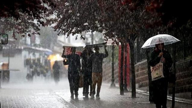 Bakanlık, Meteoroloji ve AFAD peş peşe duyurdu! 40 ile sarı, 4 ile turuncu kodlu uyarı...