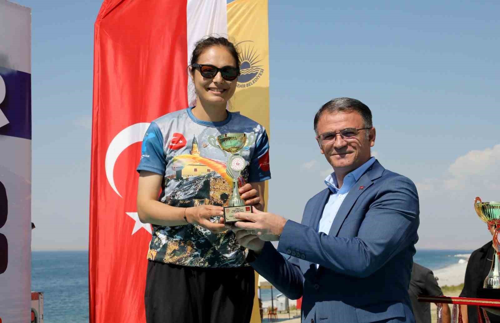 Van Yamaç Paraşütü ve Paramotor Hedef Şampiyonası sona erdi