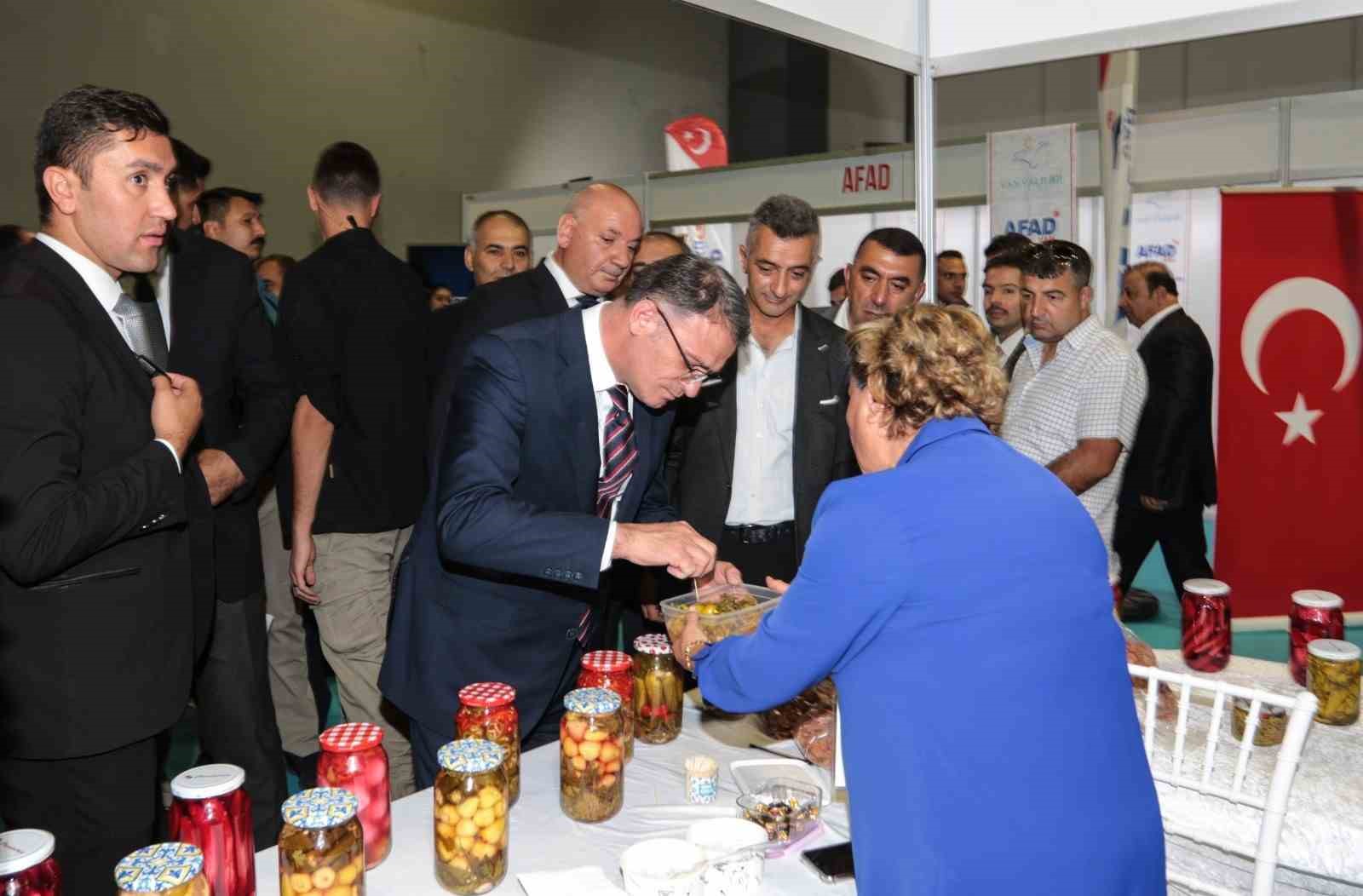 Van Büyükşehir Belediyesi Gurme Fuarında stant kurdu