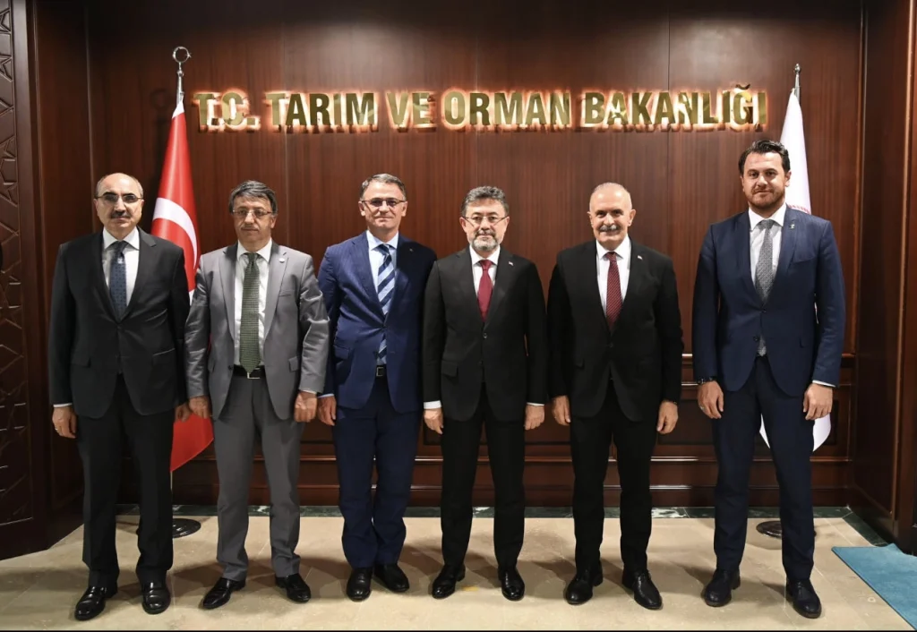 Van heyeti Ankara’da! 4 bakanı ziyaret etti