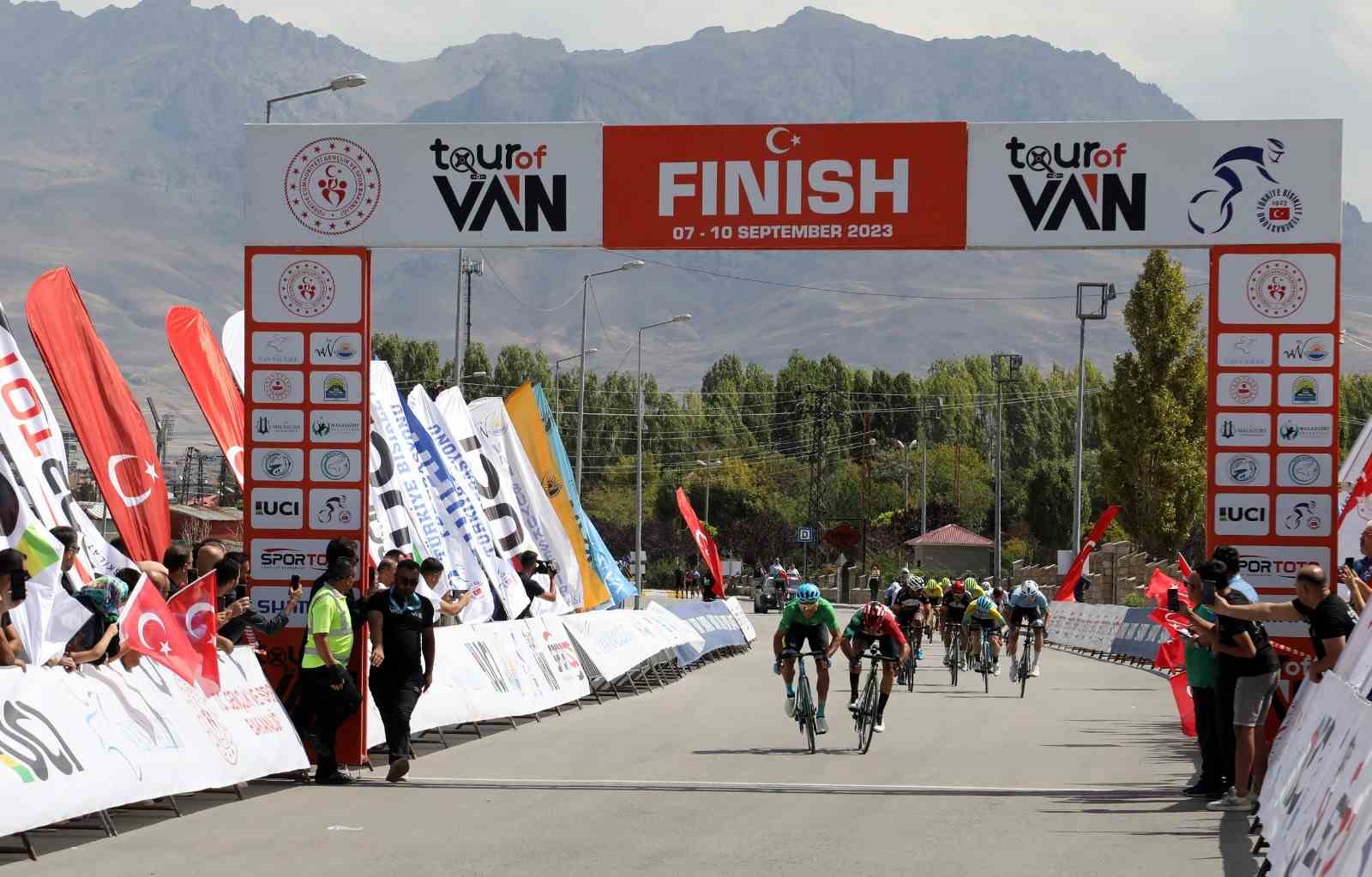 Van’da ‘Tour Of Van’ uluslararası bisiklet yarışı sona erdi