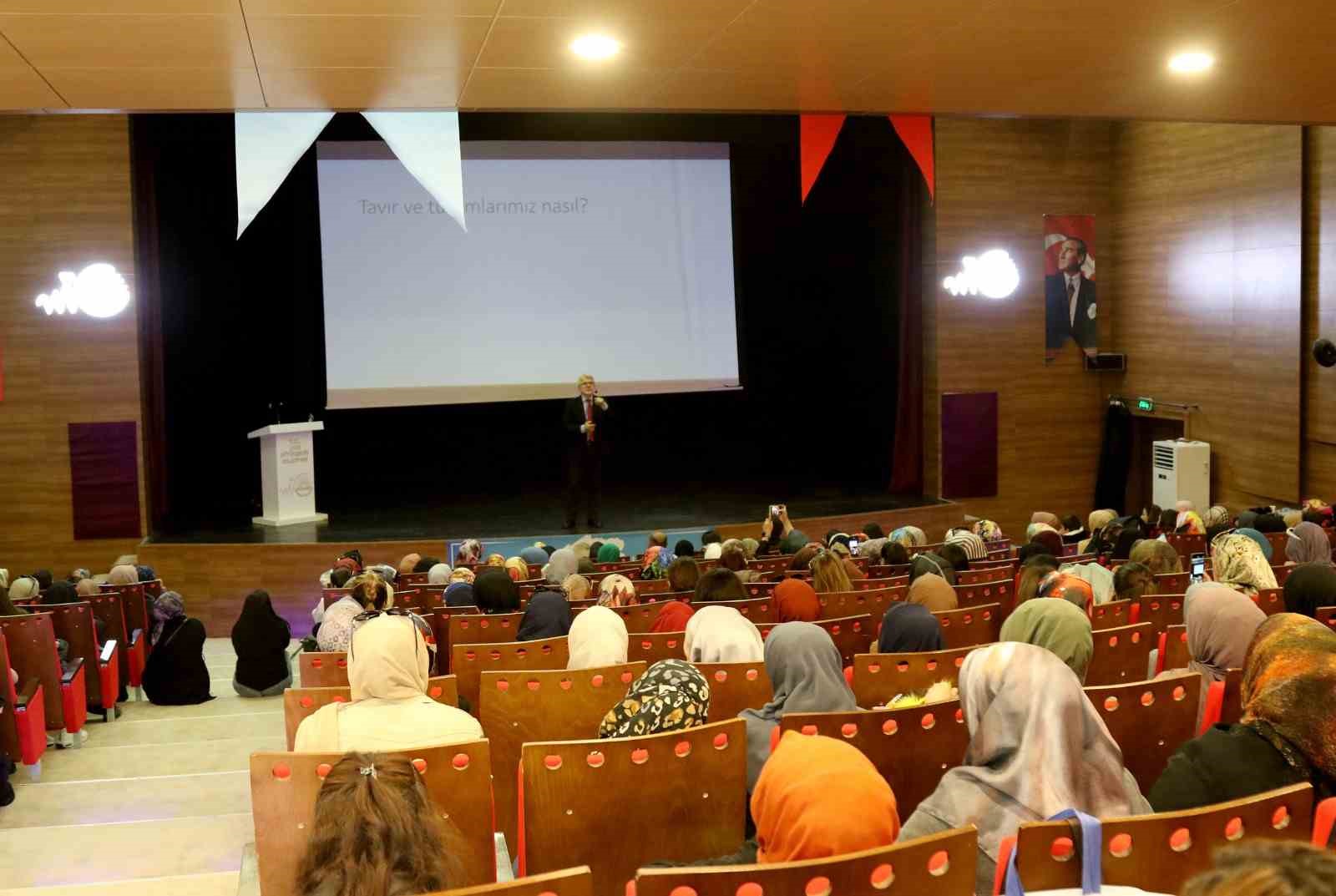 Van’da pozitif yaşam becerileri semineri
