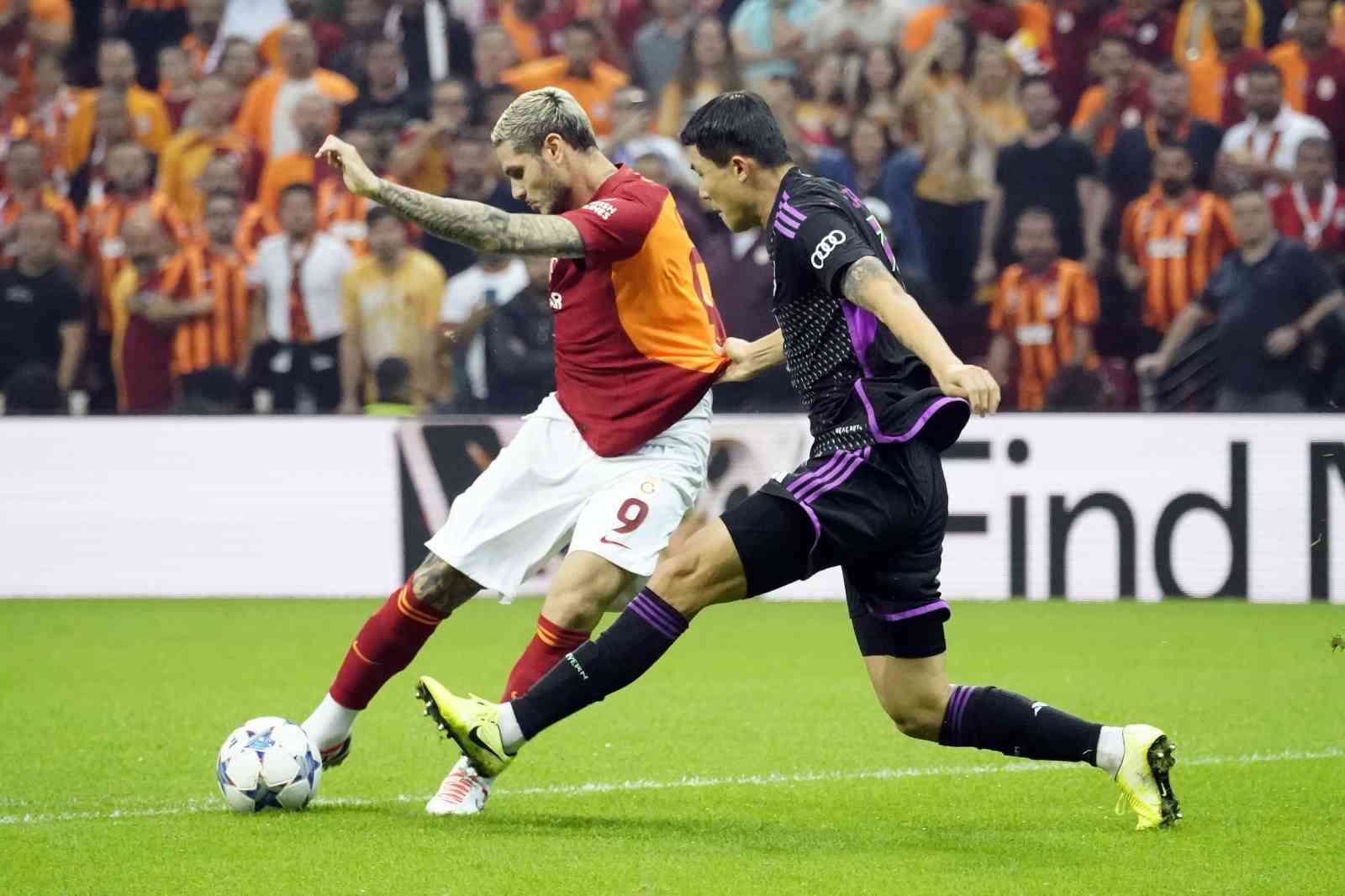 UEFA Şampiyonlar Ligi: Galatasaray: 1 - Bayern Münih: 1 (İlk yarı)