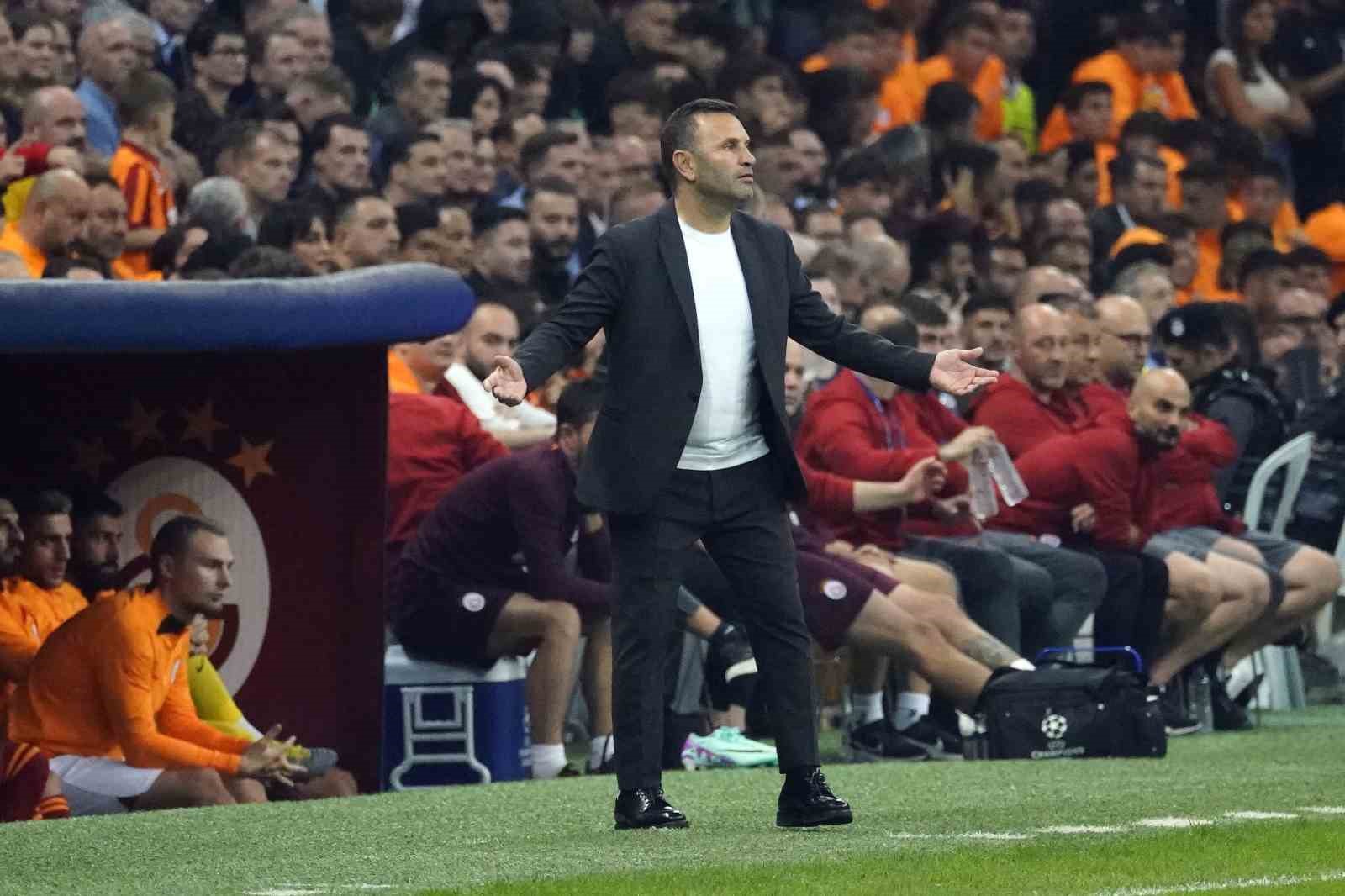 UEFA Şampiyonlar Ligi: Galatasaray: 1 - Bayern Münih: 1 (İlk yarı)