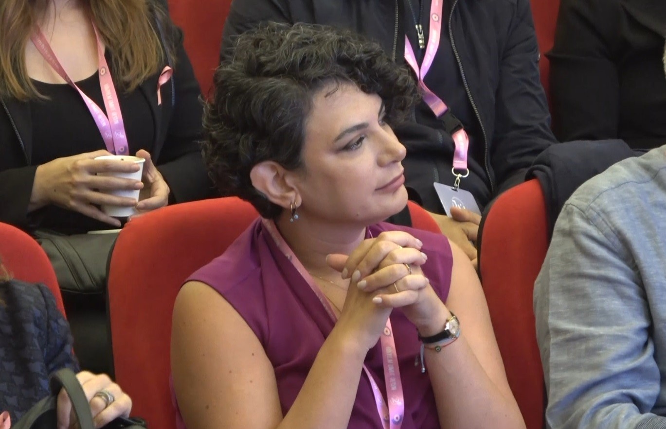 Gazeteci-Yazar Fulya Soybaş: “Saçlarım ellerime dökülünce kanser ile yüzleştim”