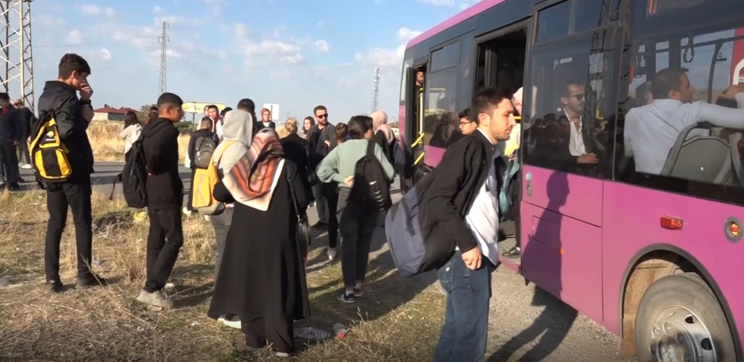 Erciş-Muradiye arası otobüs seferleri memnuniyetle karşılandı