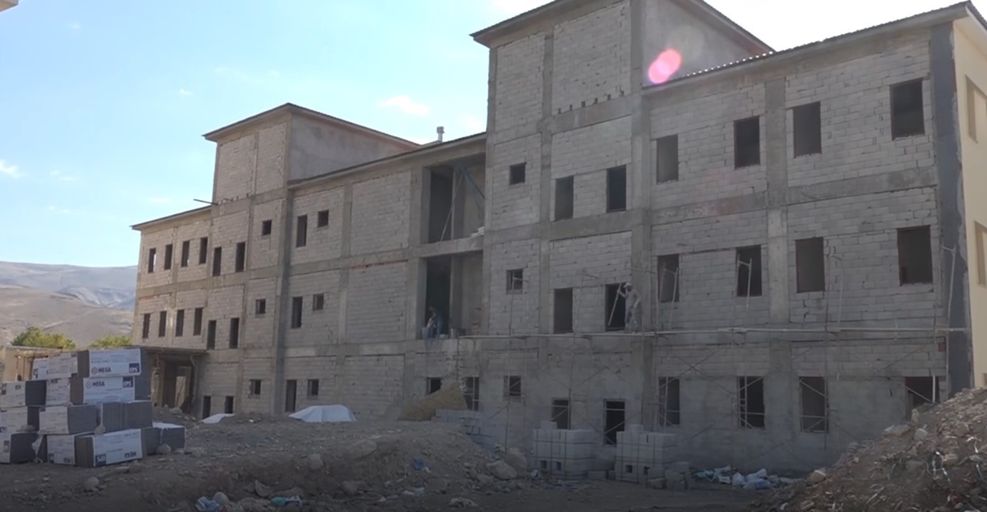 Muradiye’de sağlık kampüsünde sona gelindi