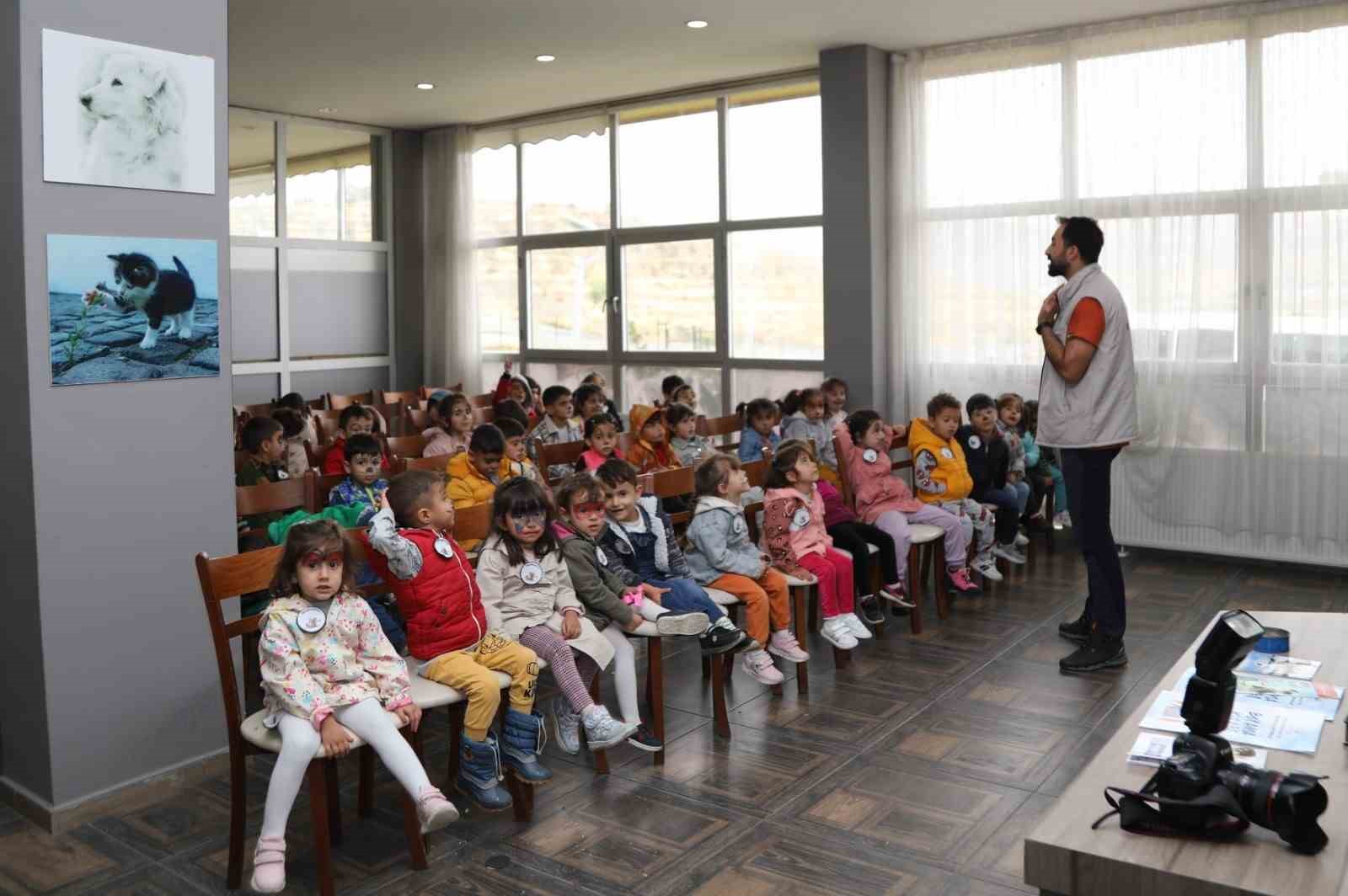 Van Büyükşehir Belediyesinden ‘Hayvanları Koruma Günü’ne özel etkinlik