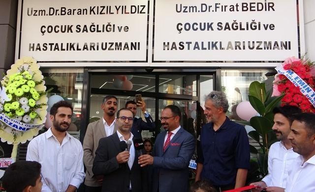 Van’da Dr. Baran Kızılyıldız - Dr. Fırat Bedir Çocuk Sağlığı ve Hastalıkları Kliniği törenle hizmete açıldı