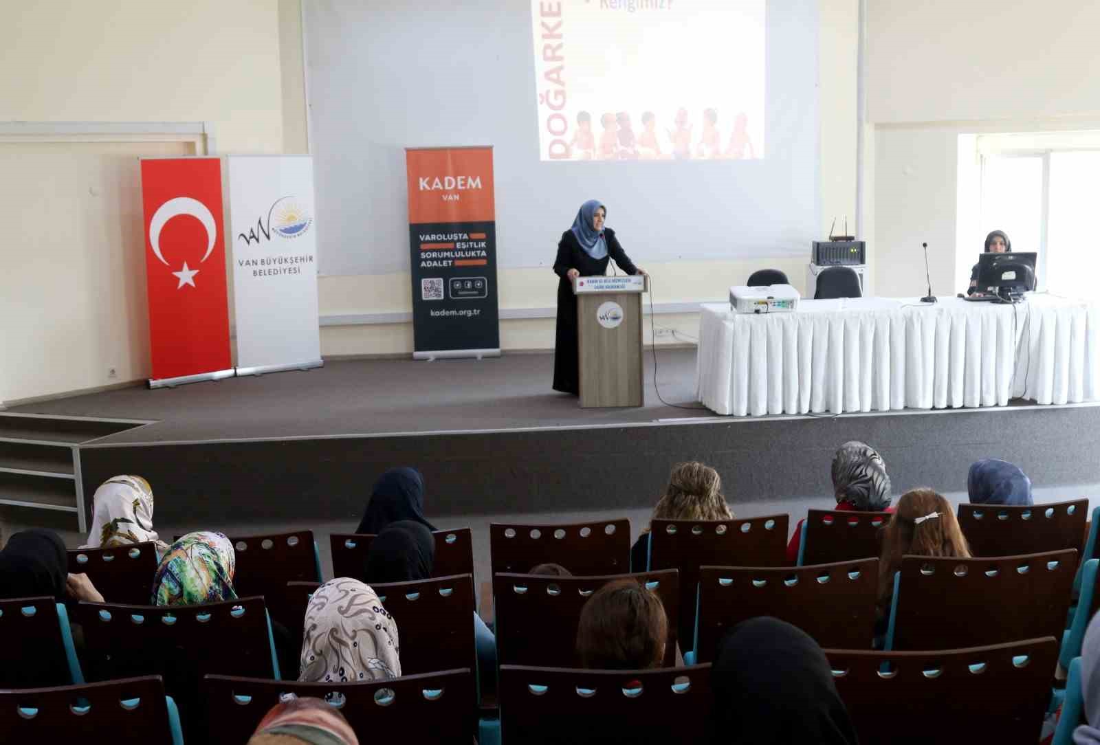Van’da ‘Aile İçi İletişim Semineri’ düzenlendi