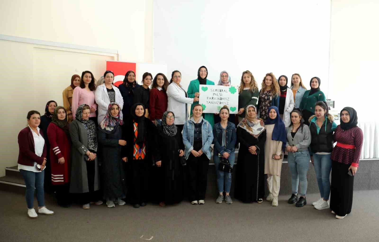 Van Büyükşehir Belediyesinden ‘aile içi iletişim’ semineri
