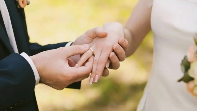 Aile ve Gençlik Fonu Kurulması Hakkında Kanun, Meclis'ten geçti! Yeni evlenen gençlere faizsiz kredi