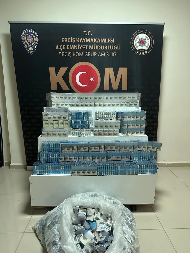 Van’da gümrük kaçağı malzemeler ele geçirildi