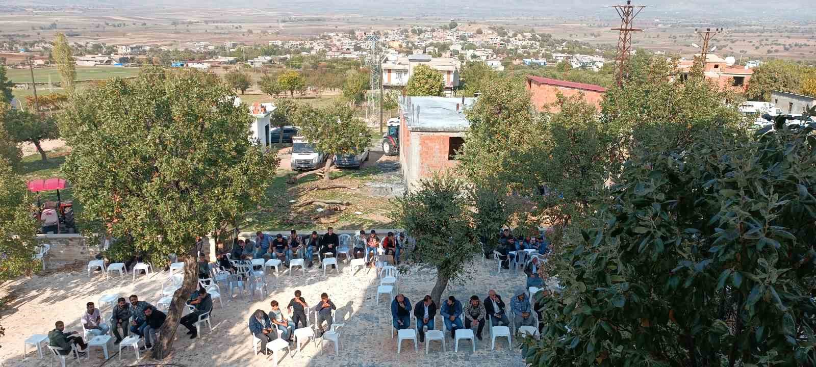 Dicle’de iki aile arasındaki 47 yıllık husumet barışla bitti