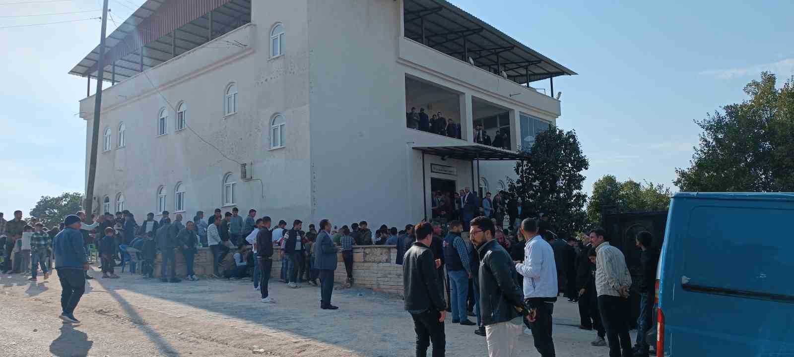 Dicle’de iki aile arasındaki 47 yıllık husumet barışla bitti