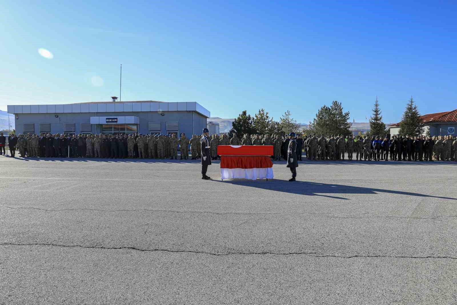 Şehit Bektaş’ın naaşı memleketine uğurlandı