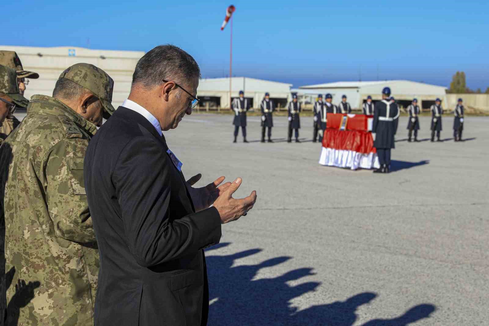 Şehit Bektaş’ın naaşı memleketine uğurlandı