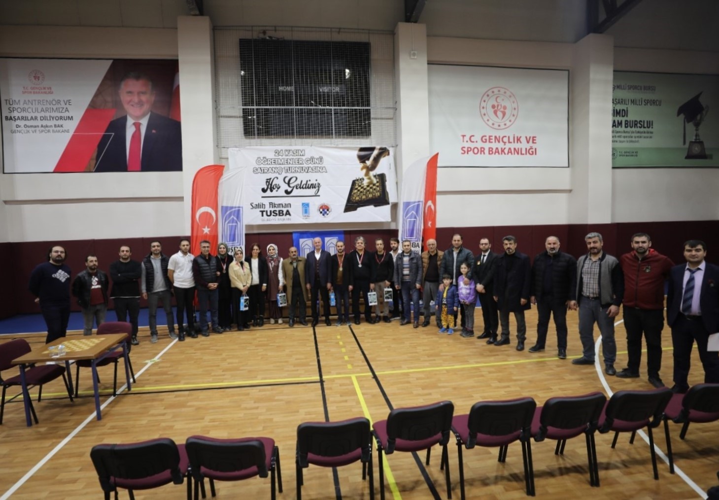 Tuşba Belediyesinden geleneksel satranç turnuvası