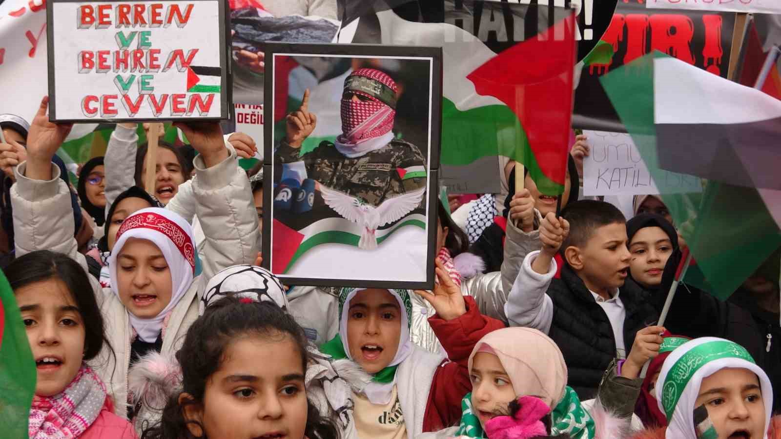 Vanlı çocuklar Filistin için yürüdü