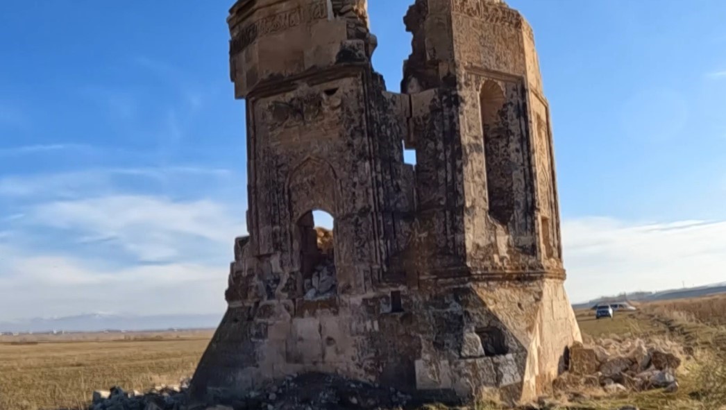 Kara Yusuf Bey Kümbeti aslına uygun şekilde restore edilecek