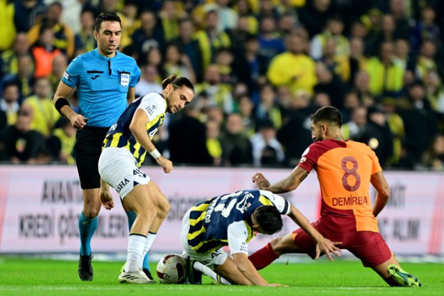 Dev derbi tat vermedi! Fenerbahçe-Galatasaray ile golsüz berabere kaldı