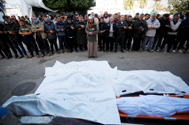 Ateşkesin sona ermesinin ardından İsrail'in Gazze'ye saldırılarında 178 Filistinli hayatını kaybetti