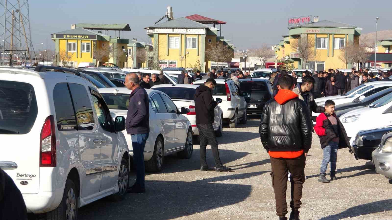 Van’da yılbaşı öncesi ikinci el araçlarda düşüş sürüyor