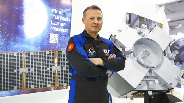Türkiye'nin ilk astronotu Alper Gezeravcı'nın da üyesi olduğu Ax-3 misyonunun uzay yolculuğu ertelendi