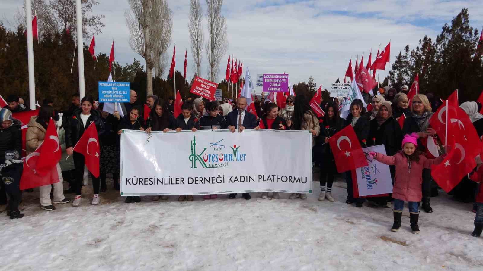 Ermeni çetelerinden kaçarken Van Gölü’nde boğulan 50 kadın anıldı