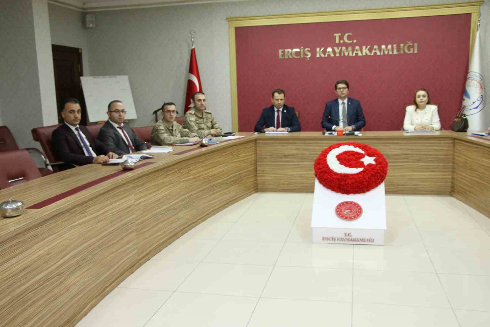 Erciş’te ‘Seçim Güvenliği ve Koordinasyon Toplantısı’ yapıldı