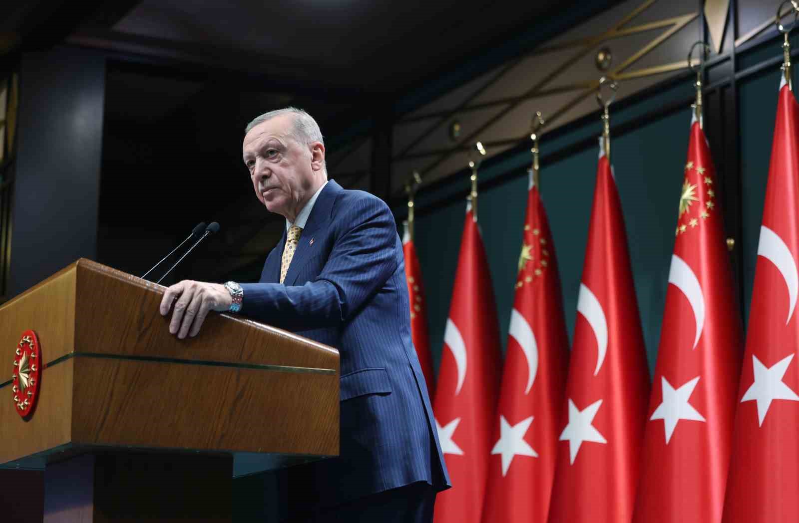 Cumhurbaşkanı Erdoğan: ”Türkiye ne pahasına olursa olsun güney sınırlarında bir teröristan kurulmasına müsaade etmeyecektir”