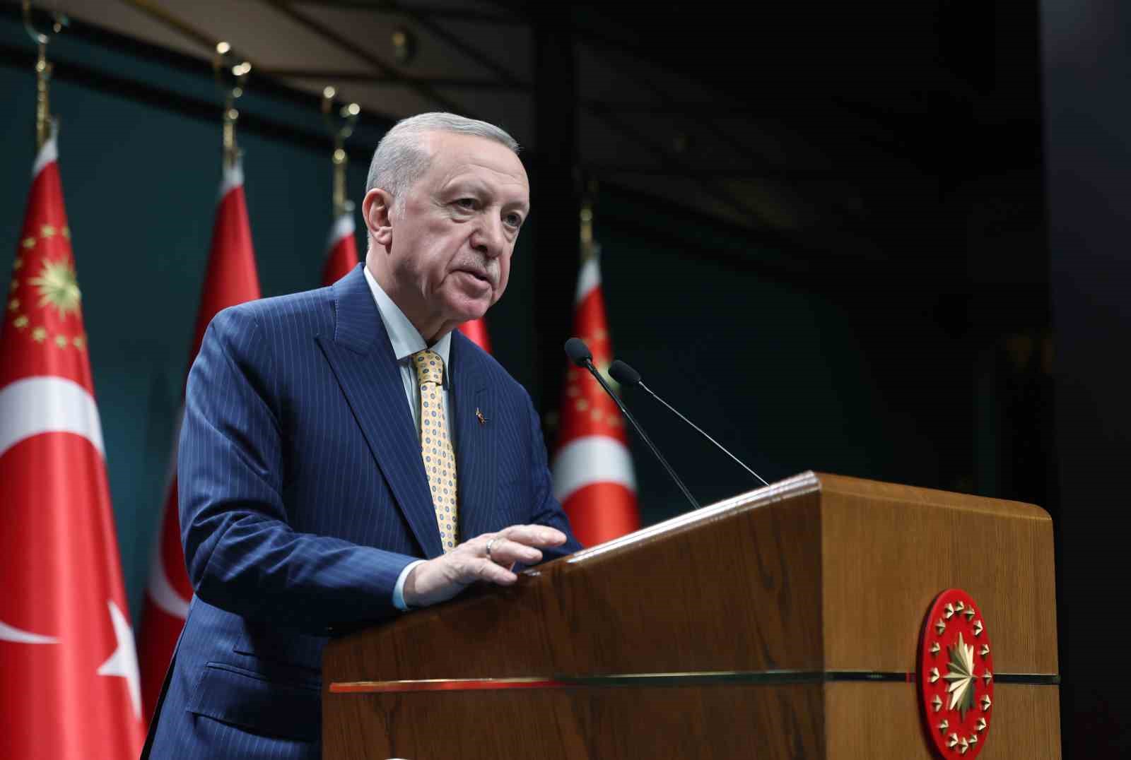 Cumhurbaşkanı Erdoğan: ”Türkiye ne pahasına olursa olsun güney sınırlarında bir teröristan kurulmasına müsaade etmeyecektir”