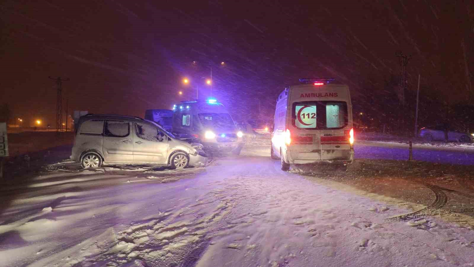 Van’da trafik kazası: 5 yaralı