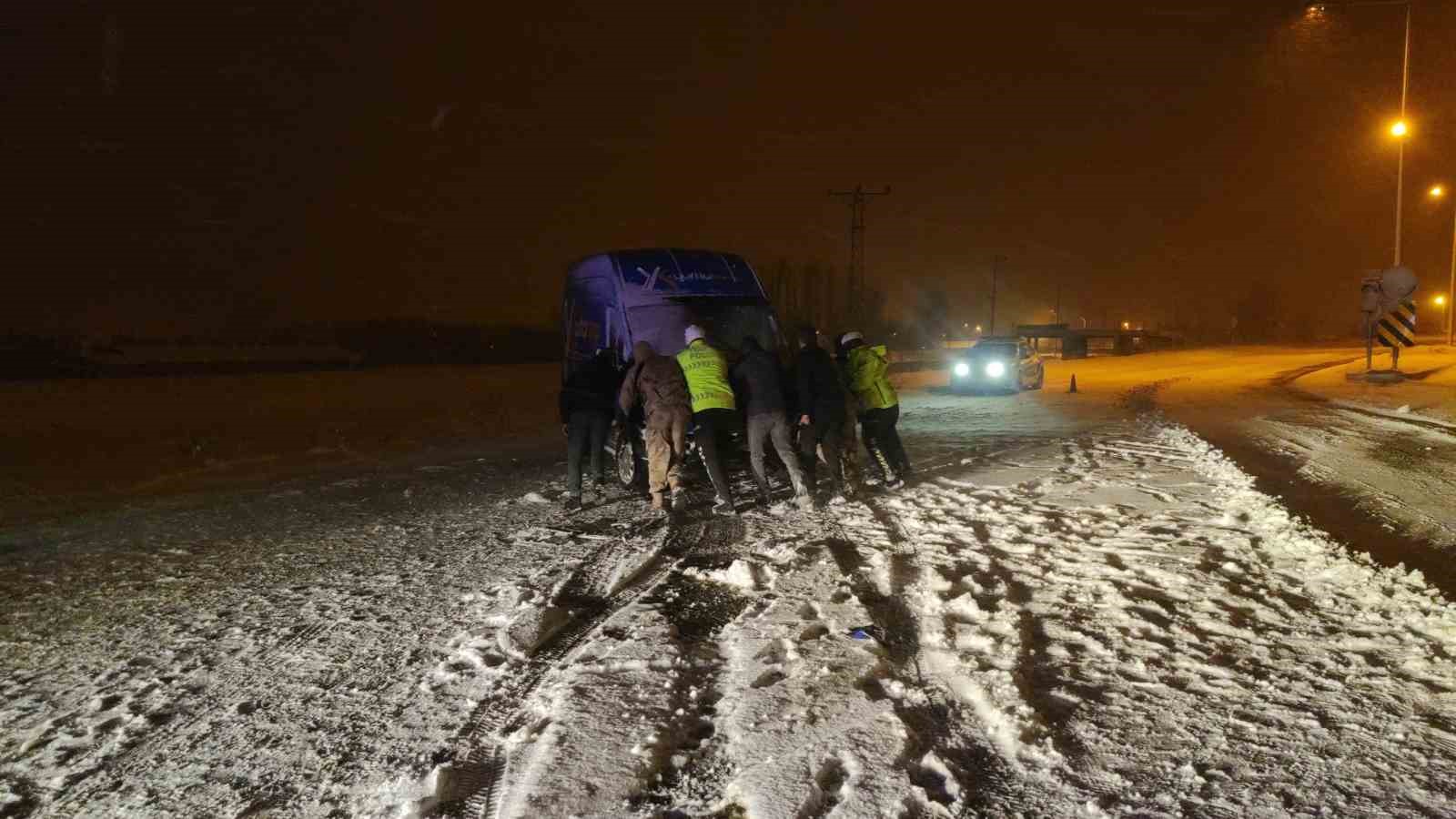 Van’da trafik kazası: 5 yaralı