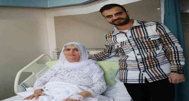 Ölüm riski olan 150’den fazla glomus tümörü hastasını sağlığına kavuşturdu