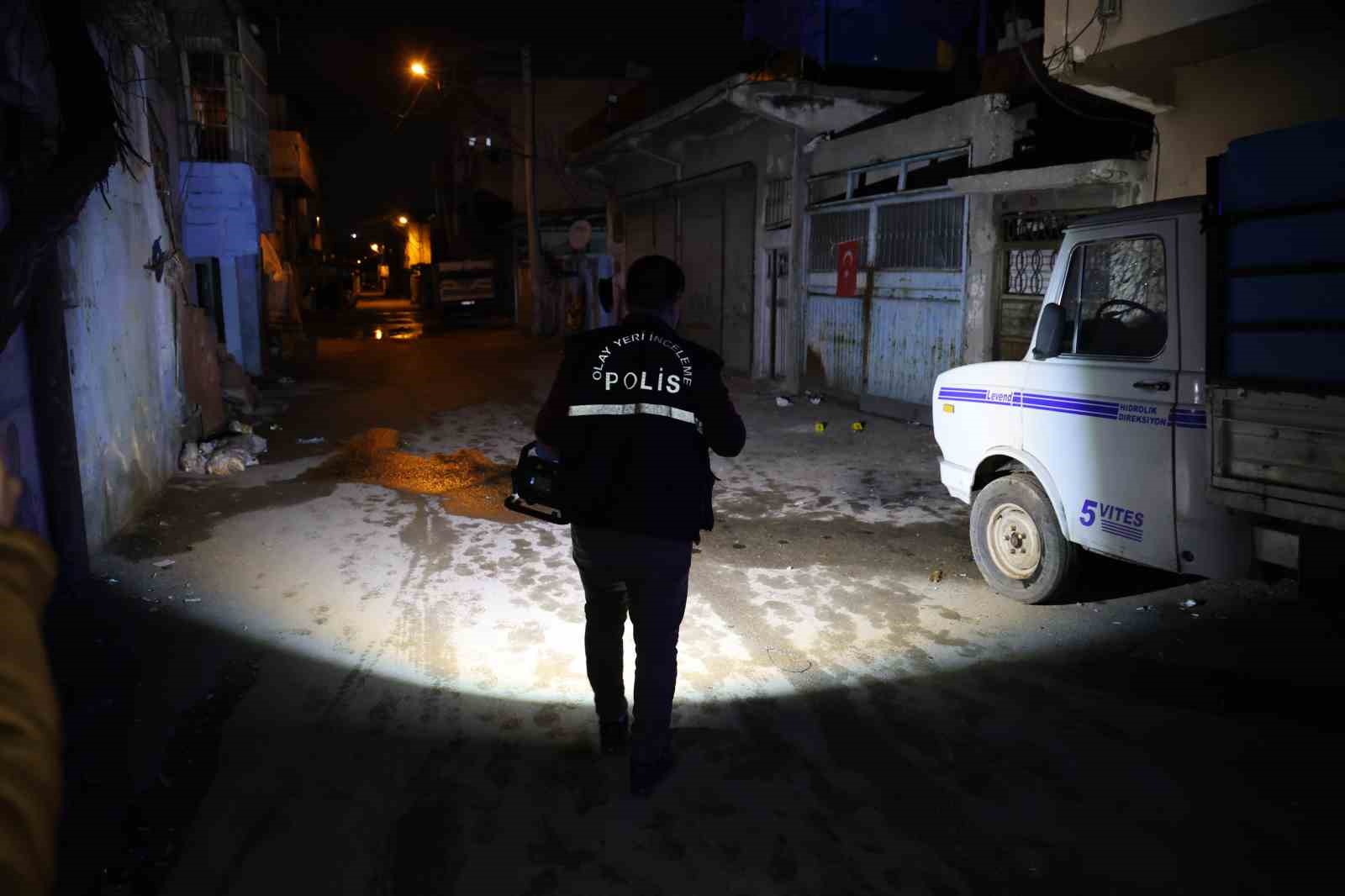 Adana’da akrabalar arasında silahlı kavga: 6 yaralı