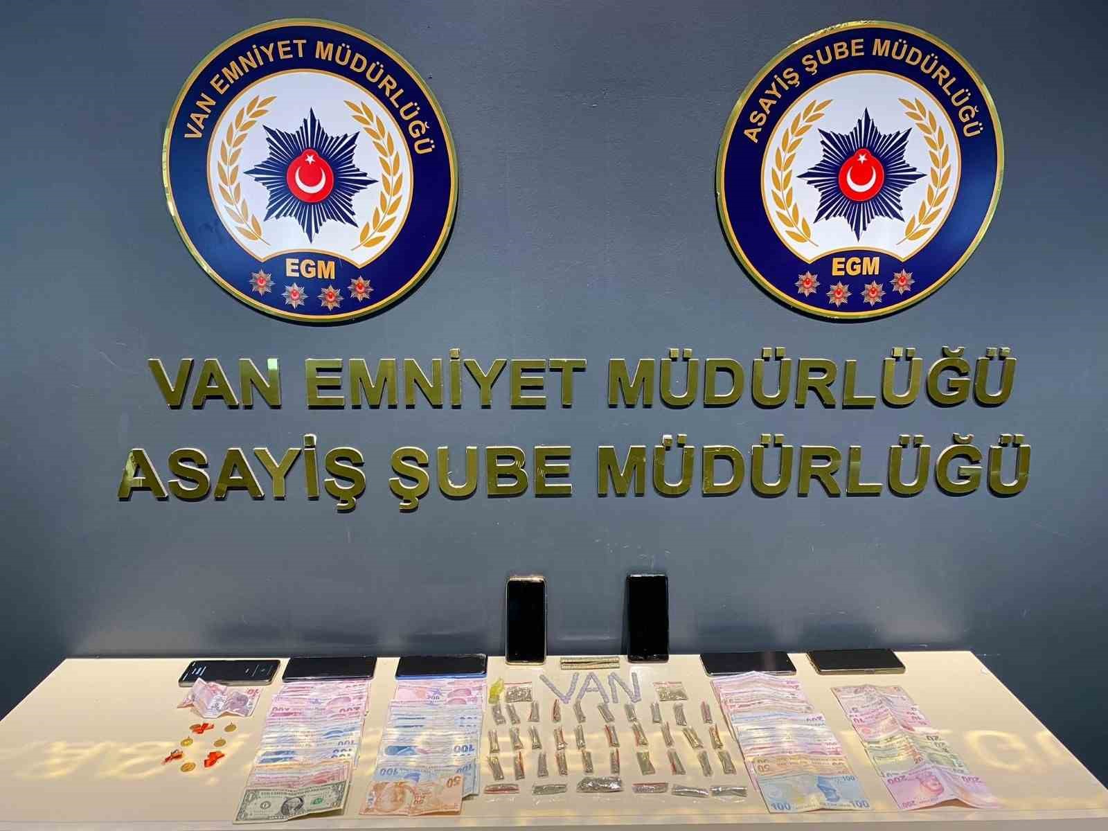 Van’da ‘torbacı’ operasyonu