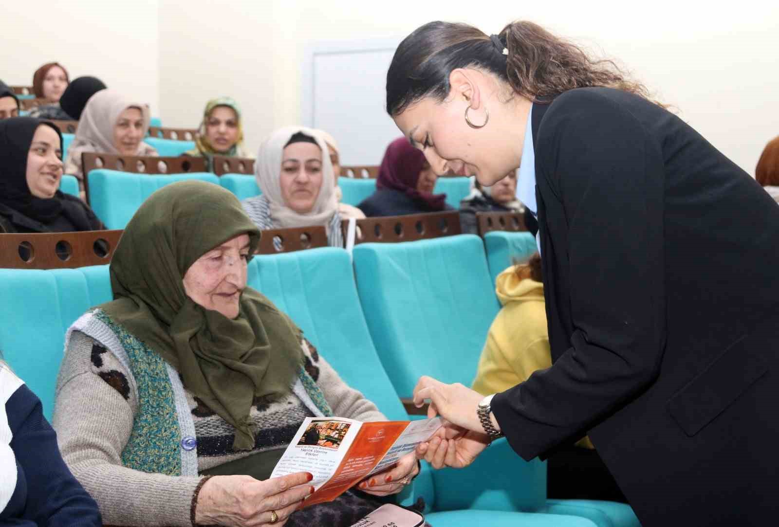 Van’da ‘Yaşlılara Saygı Haftası’ etkinliği